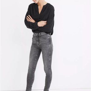 Madewell High-Rise Jeans in Oakwood Wash